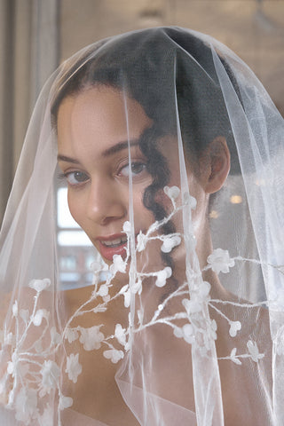 Wedding & Bridal Veils in Miami