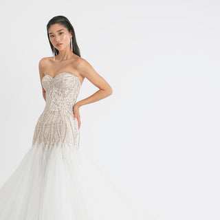 Guide to Choosing Strapless Wedding Dresses